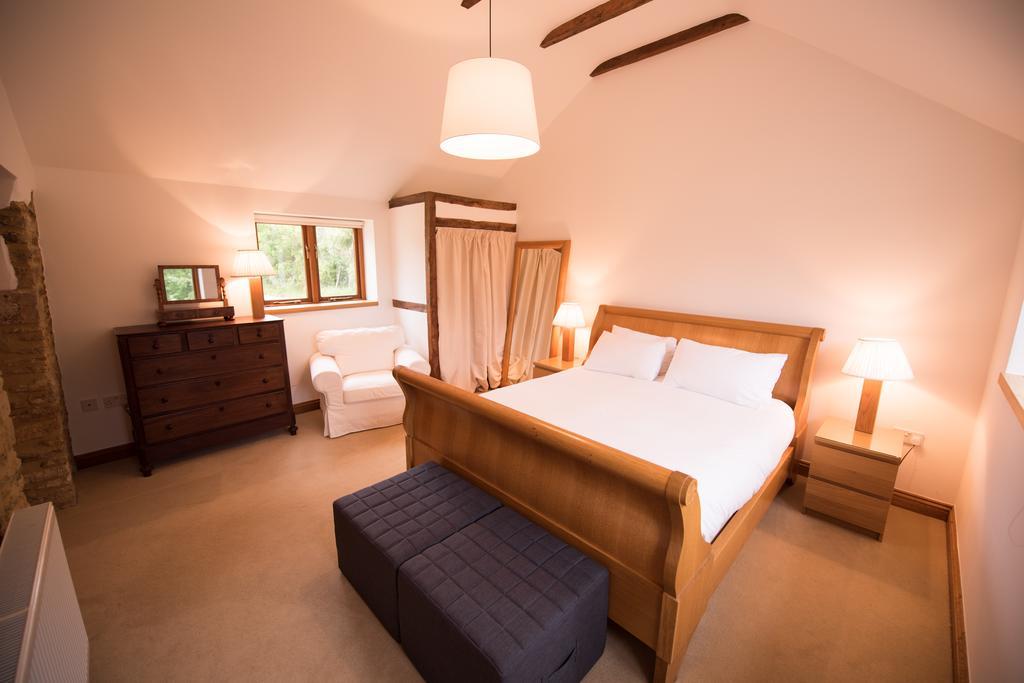 Whitley Coach House Whitley (Wiltshire)